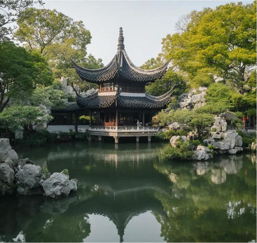 大理白族雨寒旅游有限公司